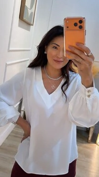 Blusa Decote V Brenda Mangas Bufantes Com Recortes