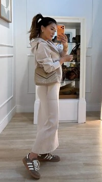 Conjunto Moletom Vivian Blusa Com Capuz E Saia Midi