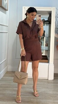 Shorts Curto Linho Graziela Pregas Na Pala