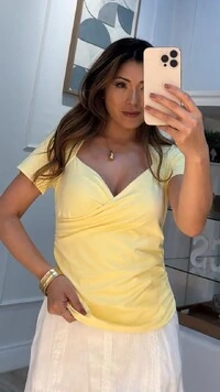 Blusa Suplex Decote V Maithe Drapeados Laterais