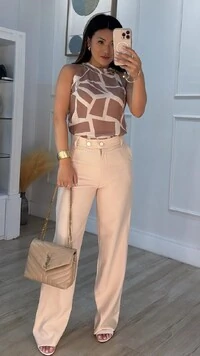 Calça Pantalona Marie Botões Duplos Resinados Com Brilho