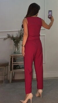 Calça Pollyana Pala Larga Com Detalhe Ondulado Com Botões Forrados
