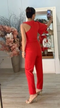 Macacão Alfaiataria Manga Única Vicky Cinto Encapado