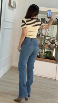 Blusa Malha Listrada Celine Com Gola Ondulada