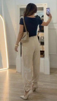 Blusa Manga Curta Rafaela Decote V Basica