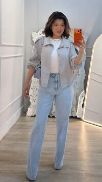 Jaqueta Bomber Twill Sheila Detalhe Martingalê Nos Ombros