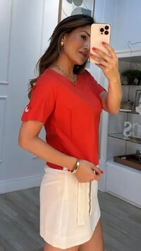 Blusa Morgan Mangas Curtas Com Martingale E Botão Marmorizado