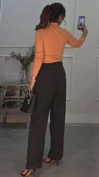 Blusa Tricot Nervuras Retangulares Liz Manga Longa