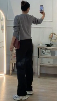 Calça Pantalona Veludo Cotelê Joyce Com Amarração Na Pala