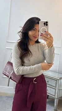 Blusa Tricot Gola Careca Sandra Texturas Frontais