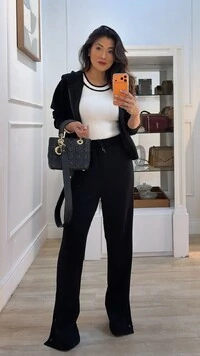 Conjunto Moletom Detalhe Canelado Jhenifer Botões Na Barra