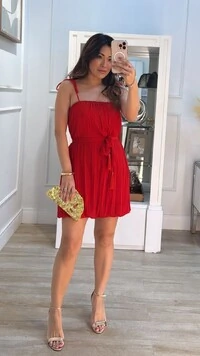 Vestido Curto Balone Chiffon Plissado Alice Com Cinto Faixa Com Tassel