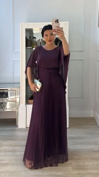 Vestido Longo Mangas Em Echarpe Vivi Saia Plissada Em Tule