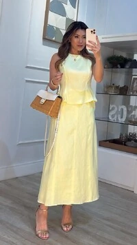 Saia Midi Linho Evasê Isabella Bolsos Frontais