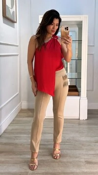 Blusa Ombro Único Detalhe Fivela Dourada Dayane Barrado Assimétrico