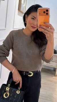 Blusa tricot Texturizada Suely Punhos E Barrado Largos Canelados