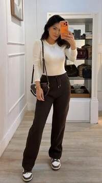 Calça Pantalona Veludo Cotelê Beatriz Pala Larga Com Amarração