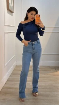 Blusa Malha Ombro Vazado Detalhe Pregas Layla Mangas Longas