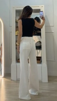 Blusa Com Bojo Canelada Heloize Detalhe Fivela Dourada Na Alça