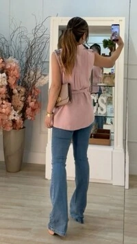 Camisa Sem Manga Com Botões E Cinto Faixa Taysa