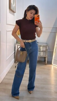 Blusa Tricot Com Entremeios Gola Alta Sandy Punhos E Barrado Ondulados