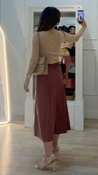 Blusa Tricot Canelado Joyce Recorte Vazado Em V No Busto