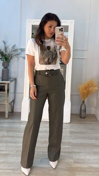 T-Shirt Estampa Mulher Com Jaqueta Cravejada Gipsy Vibes