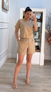 Blusa Morgan Mangas Curtas Com Martingale E Botão Marmorizado