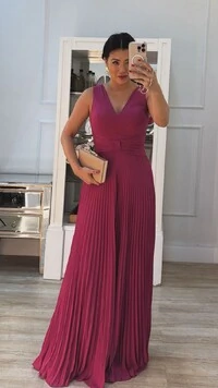 Vestido Longo Decote V Detalhe De Laço Maithe Saia Plissada