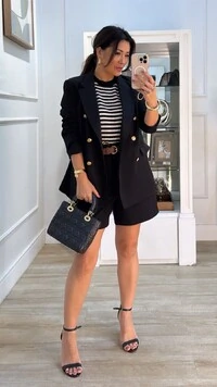 Blazer Alongado Karina Botões Duplos Dourados E Lapelas