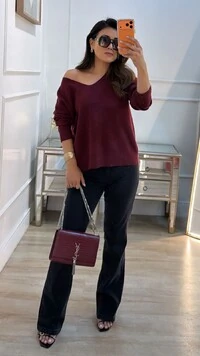 Blusa Tricot Ampla Decote V Paola Mangas Longas