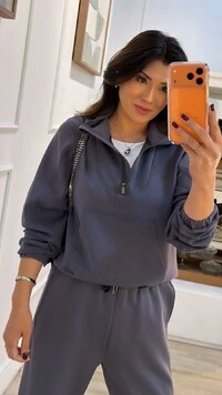 Conjunto Moletom Luiza Blusa Detalhe Elástico Nos Punhos E Calça Pantalona