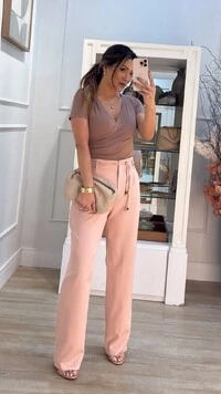 Blusa Cachequer Suplex Mangas Curtas Renata Decote V