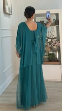 Vestido Longo Mangas Em Echarpe Vivi Saia Plissada Em Tule