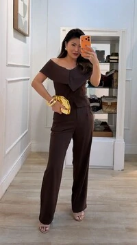 Blusa Alfaiataria Lady Decote Ombro A Ombro Sobreposição Assimétrica