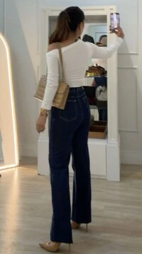 Blusa Malha Ombro Vazado Detalhe De Pregas Layla Mangas 7/8