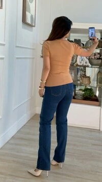 Blusa De Malha Thalita Mangas Curtas Vazadas
