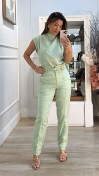 Calça Twill Botão Forrado Maysa Cinto Fino Encapado