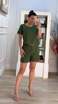 Shorts Clochard Viscose Com Linho Lavínia Cinto Encapado Fivela Dourada