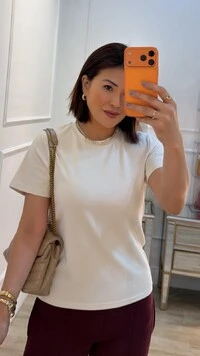 Blusa De Malha Thelma Gola Careca E Mangas Curtas
