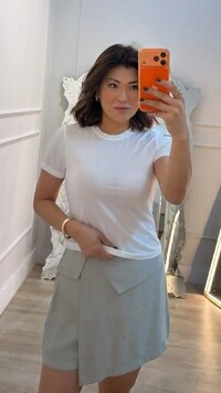 Blusa Texturizada Flávia Mangas Curtas