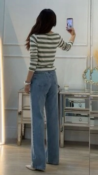 Blusa Listrada Dafne Detalhe De Prega Frontal