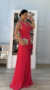 Vestido Longo Decote V Detalhe De Laço Maithe Saia Plissada