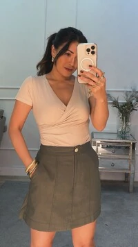 Blusa Cachequer Suplex Mangas Curtas Renata Decote V