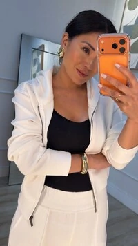 Brinco Médio Quatro Gomos Lisos