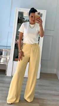 Blusa De Malha Bruna Mangas Curtas