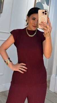 Conjunto Tricot Nervuras Caneladas Roberta Blusa E Calça Pantalona