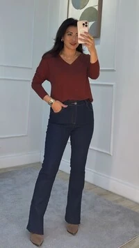 Blusa Mila Malha Ampla Decote V E Mangas Longas