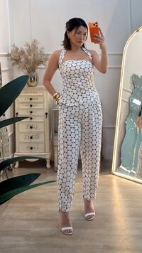 Calça Maxi Poá Viscose Com Linho Taylor Pregas Frontais