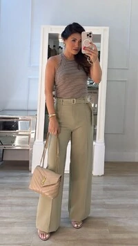 Calça Pantalona Adelia Com Cinto Pespontado E Fivela Dupla Dourada